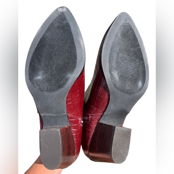 Bella Vita Women’s Elektra li Western Inspired Ankle Booties Sz8.5WW Maroon - Picture 7 of 11